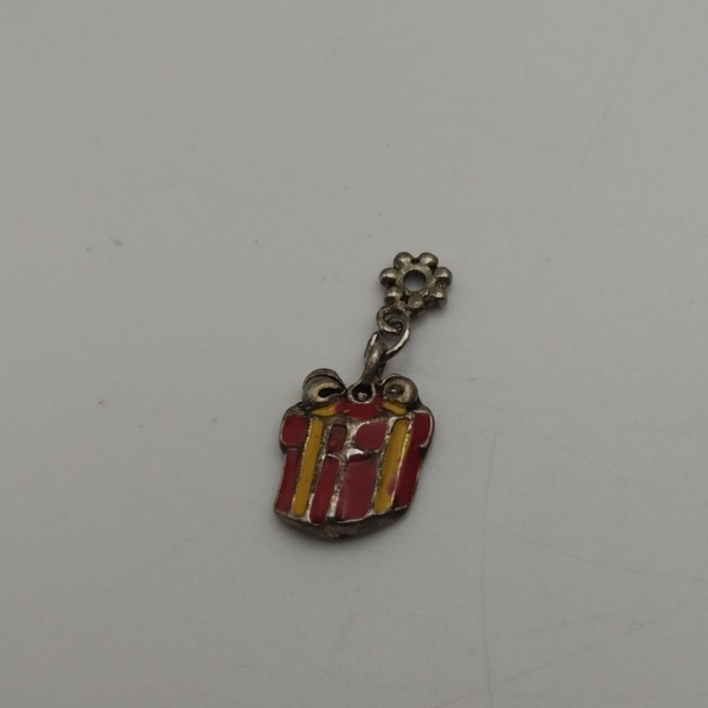 Vintage gift present charm pendant